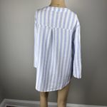 cupio   Women's Medium Blue Striped V Neck Button Up Front Pocket Linen Blend Top Photo 5
