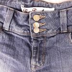 True Freedom  Jean Shorts Size‎ 3 Junior Photo 4