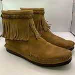 Minnetonka  Women’s Fringe Ankle Boots Brown Leather Size 7 Photo 0