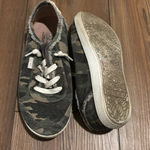 Skechers  BOBS B Cute Frayed Canvas Slip-Ons Camoflague Troop Cutie Sneakers Photo 5