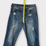 Signature Studio Women’s Distressed Medium Rinse Jeans Size 6 Stretch Photo 2