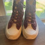 Converse  Run Star Hike Sneakers Photo 2