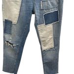 Gap  1969 Girlfriend Patch Drift Jeans In Light Indigo Photo 5