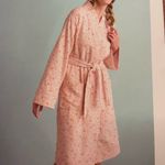 New Women’s Room Essentials Blush Polka Dot Robe Cotton Terry size Small/Medium Pink Photo 3