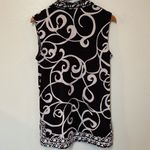 Style & Co . vneck tank.  Size Medium. Photo 1