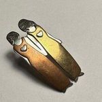 Two Sisters Mima & Oly with Hearts Brooch Pin Tri tone Metal Photo 0