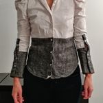 Amur  white and gray Nancy Wool Button Down top. Size Medium Photo 0