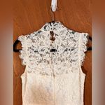 Storia  Brianne Lace Dress White Sleeveless High Neck Keyhole Back Women's M Photo 9