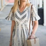 Anthropologie  eyelet‎ ruffle embroidered romper striped chevron size 10 blogger Photo 0