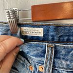 Levi's NWT Levi’s Premium Wedgie Icon Fit in Shut Up Wash Photo 5