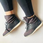 UGG ‎ AUSTRALIA 1017012 Islay Knit & Leather Gray Sneaker Boot Womens Size… Photo 1