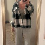 Amazon Green flannel  Photo 1