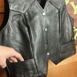 Harley Davidson Embroidered Genuine Leather Motorcycle Riding Vest Pocket Snap Black Photo 5