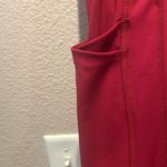 Fabletics  Women’s Crimson Red Leggings with pockets, size XS Photo 2