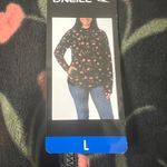 O'Neill Black and Pink Floral Teddy Jacket Photo 6