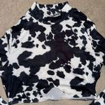 Boutique Willow  Cow print Cropped Shirt Photo 1