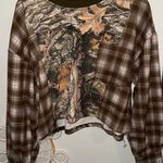 Gilded Intent top Photo 0