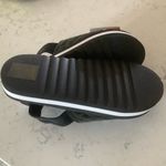 Muk luks womens epic tour sandals flats black quilted Slingback shoes size 8 Photo 7