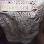 HAILEY LYN CREAM OPEN KNITNLONG SLEEVE SWEATER White Size L Photo 2