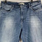 Levi's Denim Capri Cropped Jeans Womens Cuffed Hem Casual Comfort Fit Sz 14 EUC Photo 2