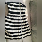 White House | Black Market Nice supper flattering dress NWOT 🖤🤍🖤🤍🖤 Photo 8