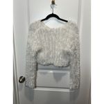 Le lis  Fuzzy Cropped Sweater Small White Women’s Knit Long Sleeve Juniors Photo 2
