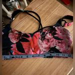 Lululemon  Secret Garden Floral Free To Be Bra. XS - EUC Photo 2