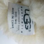 UGG  Australia 7 Beige Creme Sherpa Boots Photo 5