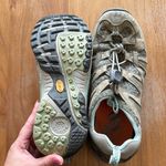 Merrell  Tan and Gray Hiking Shoes Photo 2