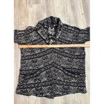 Free People - RARE - Hidden Snowflake
Inside Out Cardigan Size XS Oversized Fit Photo 6
