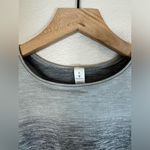 Lululemon  Balance & Resist Crop Tank Ombré Black / White / Light Cast size 6 Photo 8