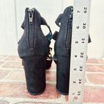 Qupid Black Gladiator Heels 8 Womens Strappy Chunky High Heel Sandals Bold Chic Photo 3