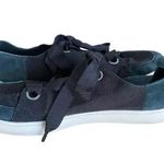 Koolaburra by Ugg  Women's Black Ribbon Lace Up Penley Canvas Sneaker Size 11 Photo 4