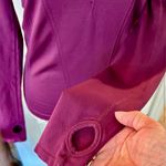 Fabletics Arta Seamless Long Sleeve Vented Mesh Running Shirt~Burgundy Sz S💛 Photo 3