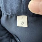 Lululemon On The Fly Navy Pants Jogger Casual Travel Athleisure Women's 2 x 28 Photo 4