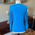 Under Armour  Heat Gear Lightweight Athletic Top Photo 5