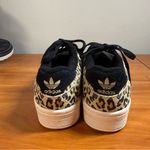 Adidas Women’s Rivalry Low Leopard Print Animal Print Sneaker EF6434 W7 Leather Photo 2