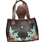 Vintage Western Styled Studded P&G Embroidered Shoulder Bag Photo 4
