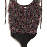 ASTR  The Label; TIE STRAP RUFFLE BODYSUIT IN BLACK PURPLE size XS Photo 0