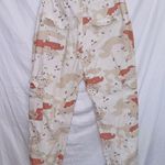 Wild Fable  Multicolor Camo Print High Waisted Cargo Pants size 2 Photo 5