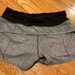 Lululemon Speed Up Shorts 2.5 Photo 0