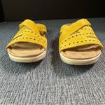 Earth Origins Women’s Suella Slide On Sandals Photo 3