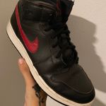 Jordan Air  1 Retro Mid GS ‘Black Gym Red’ Photo 0