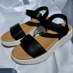 DV by Dolce Vita Finesse Sandals Black White Platform Strap Womens Size 8 Summer Photo 2