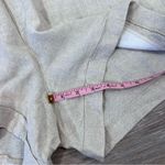 Old Navy Linen high waisted shorts w/ stretchy waistband oatmeal beige Photo 2