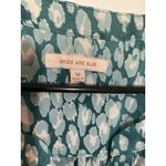 Skies Are Blue  Teal White Leopard Print Button Up Long Sleeve‎ Blouse Women's M Photo 2