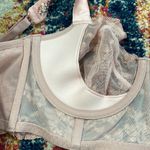 Victoria's Secret Victoria’s Secret Elegant Sparkly Pink Metallic Floral Sequins Dream Angels Bra Photo 10