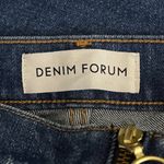 Aritzia  Denim‎ Forum Jeans Women's Size 2/25" The Just Peachy Straight High Rise Photo 5