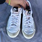 Nike Women’s 6.5  Blazer Low ‘77 Sneaker White Black Cream Photo 1
