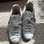 VEJA V12 Sneakers Photo 0